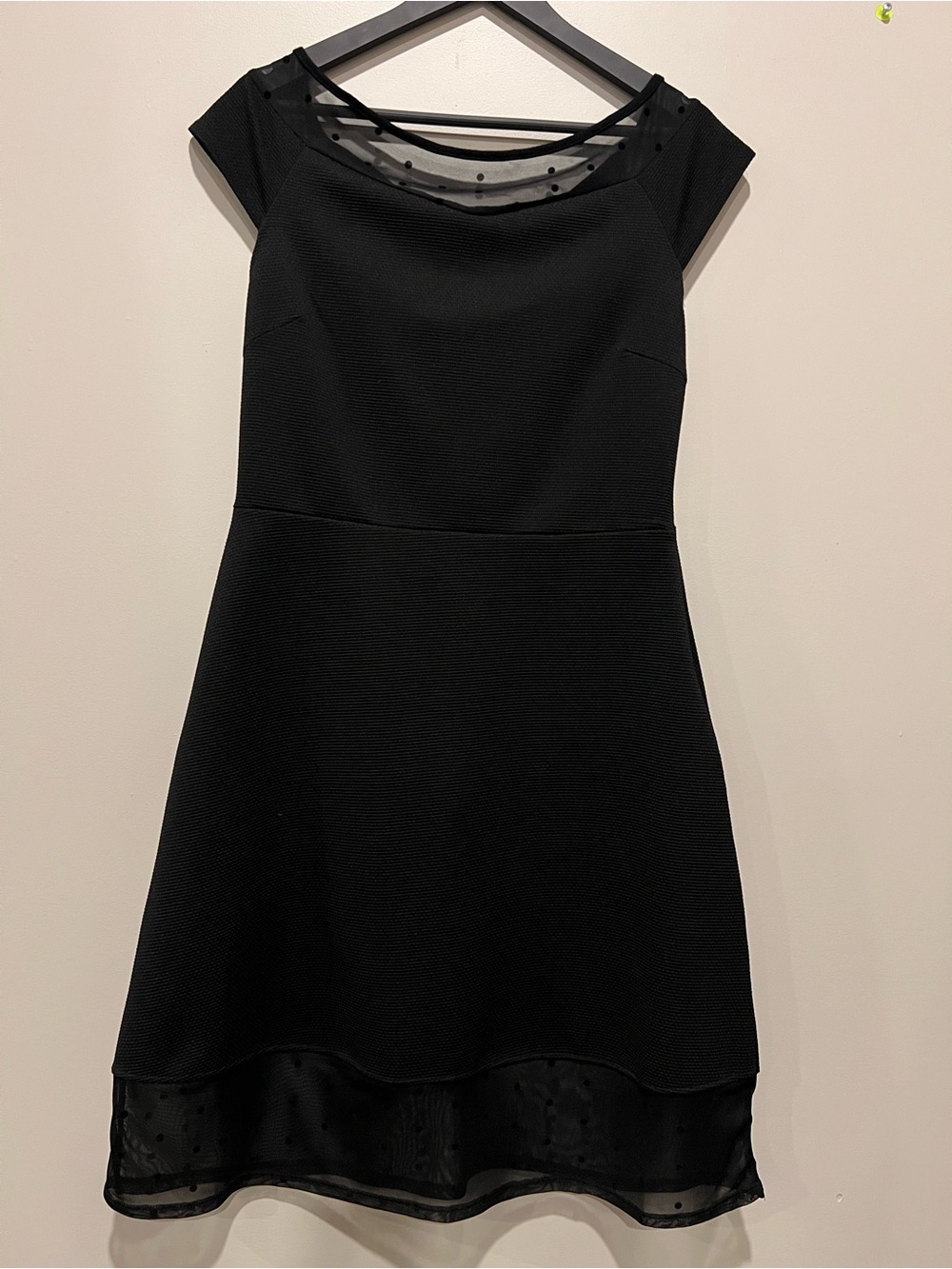 Black Textured Fit Flare Dress M/L Polka Dot Mesh Neckline Hem Cap Sleeve